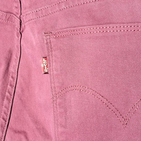 Levi's Women's Burgundy Elastic Waist Jeggings Size 14M - Picture 10 of 12